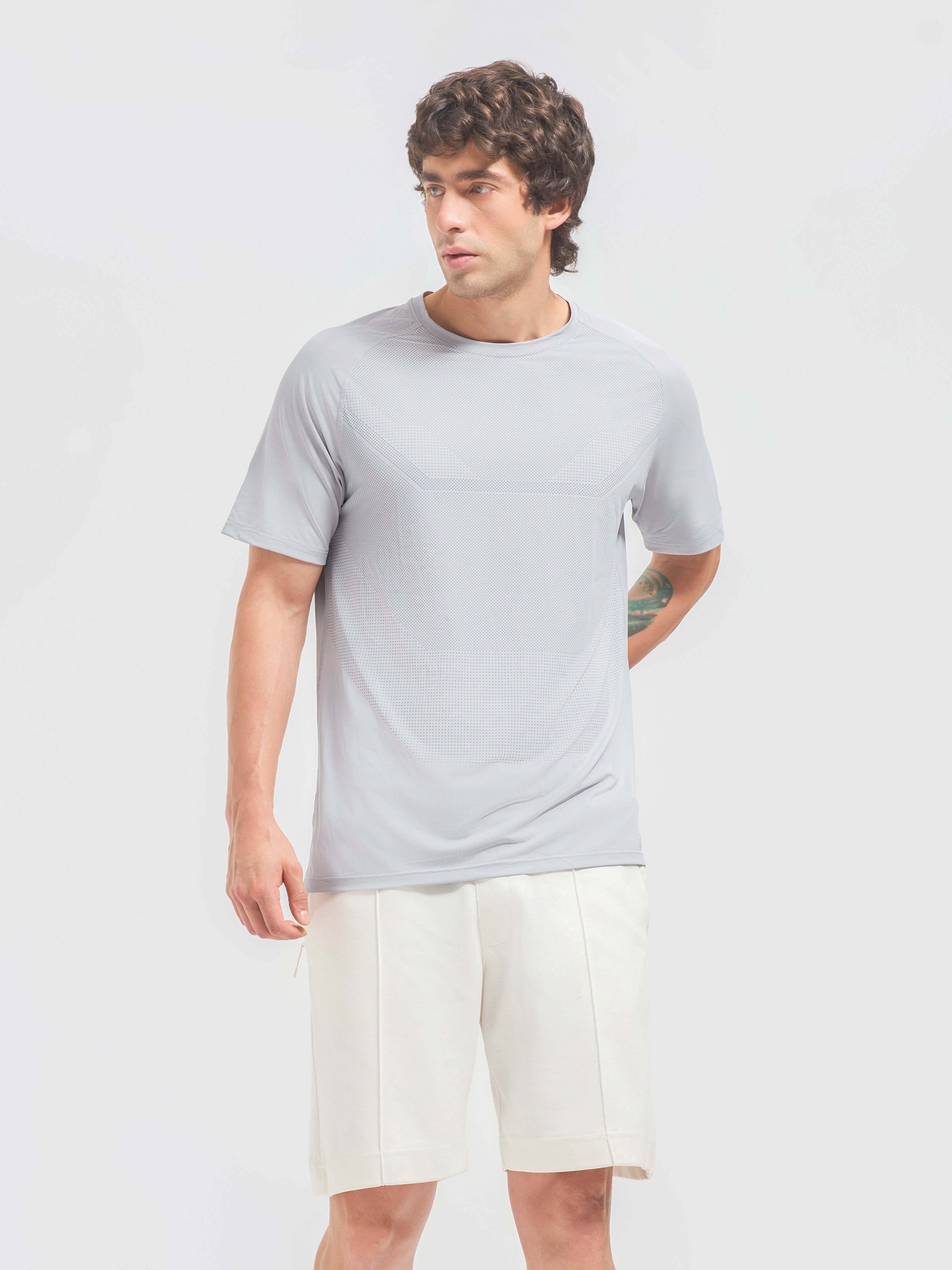 PaceMesh Premium Gym T-Shirt for Men – Breathable Luxury Workout Wear