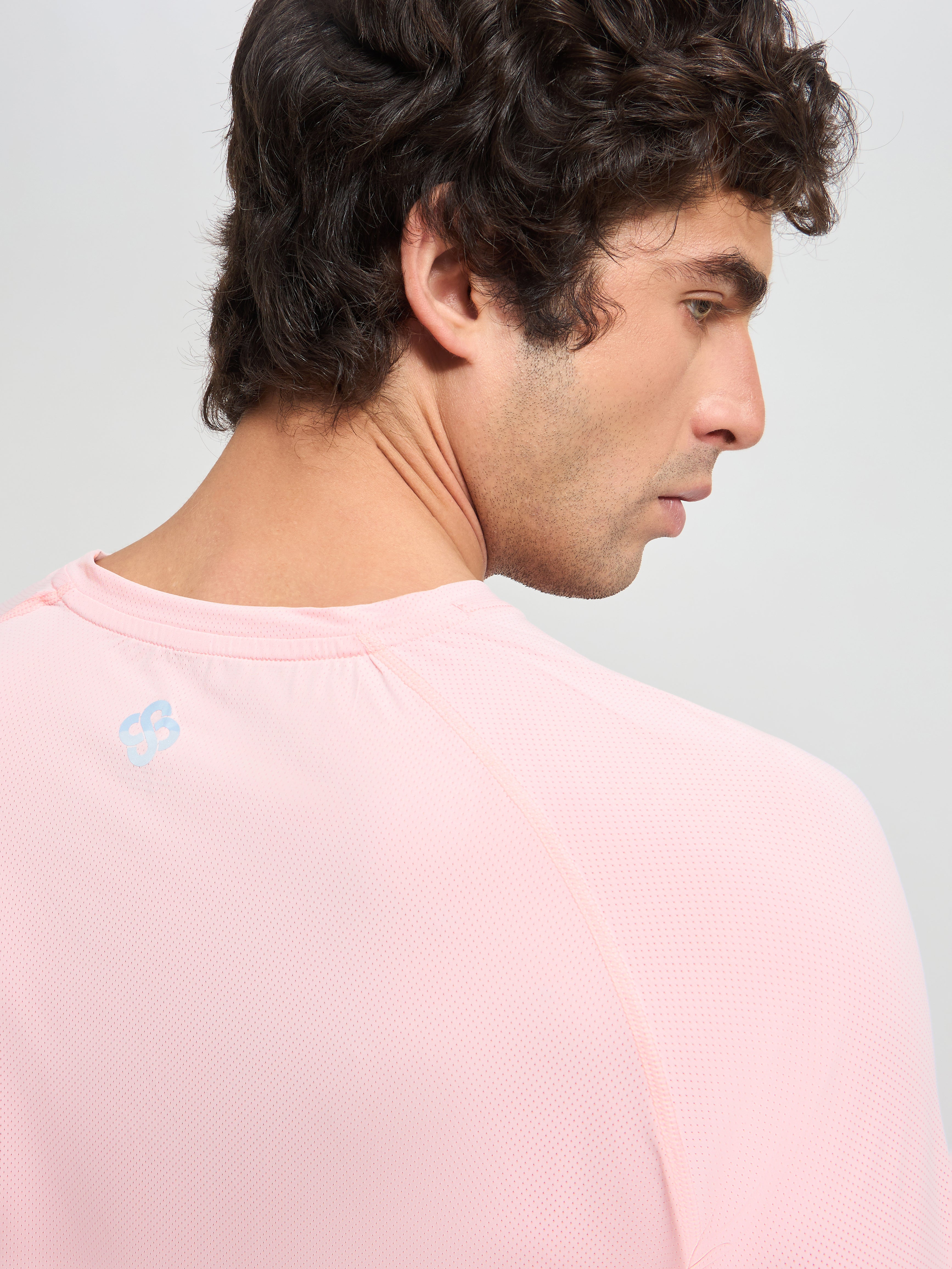 PaceMesh Premium Gym T-Shirt for Men – Breathable Luxury Workout Wear