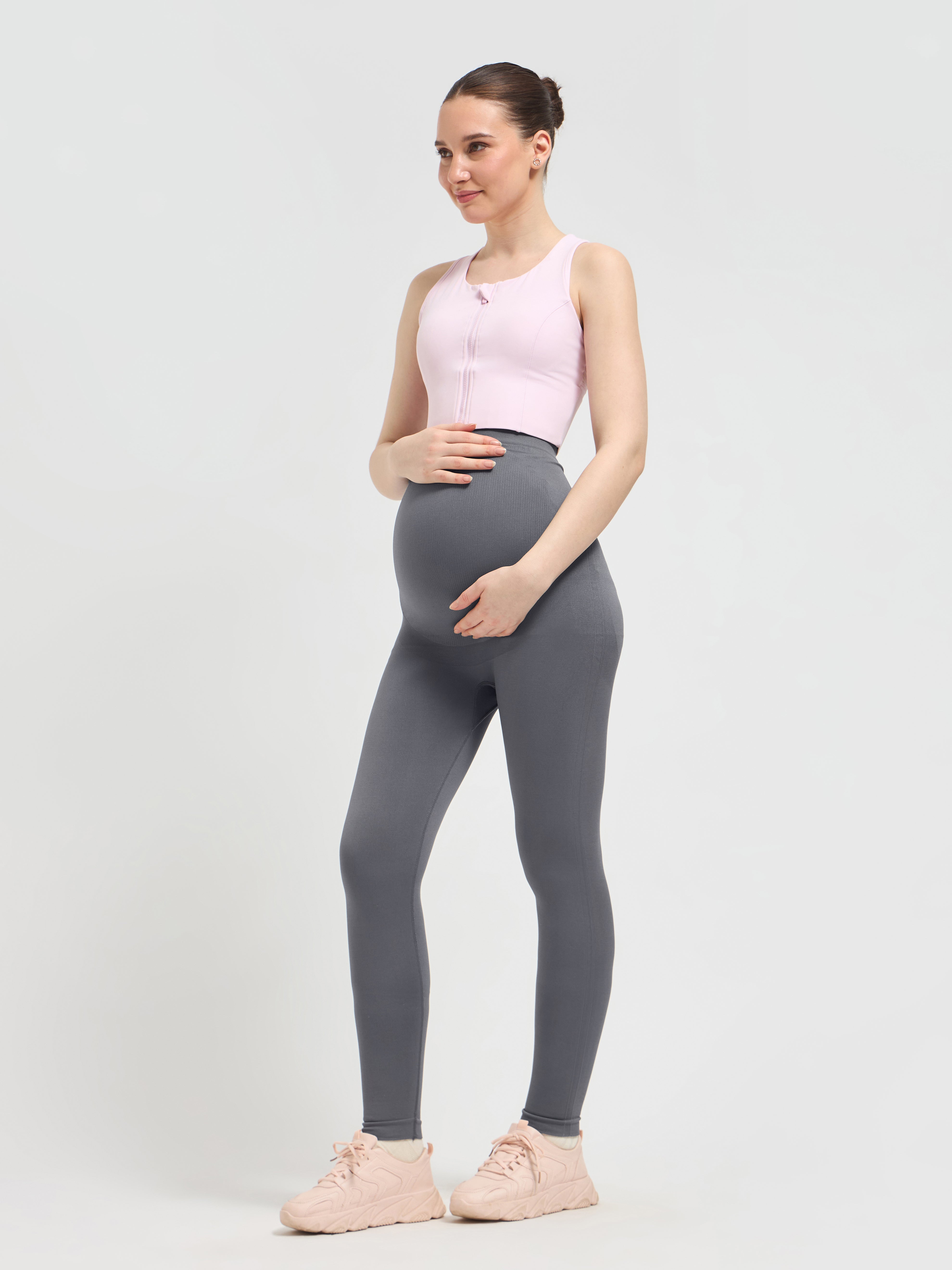 Seamless Over-Bump Maternity Leggings – Luxury Activewear for Women