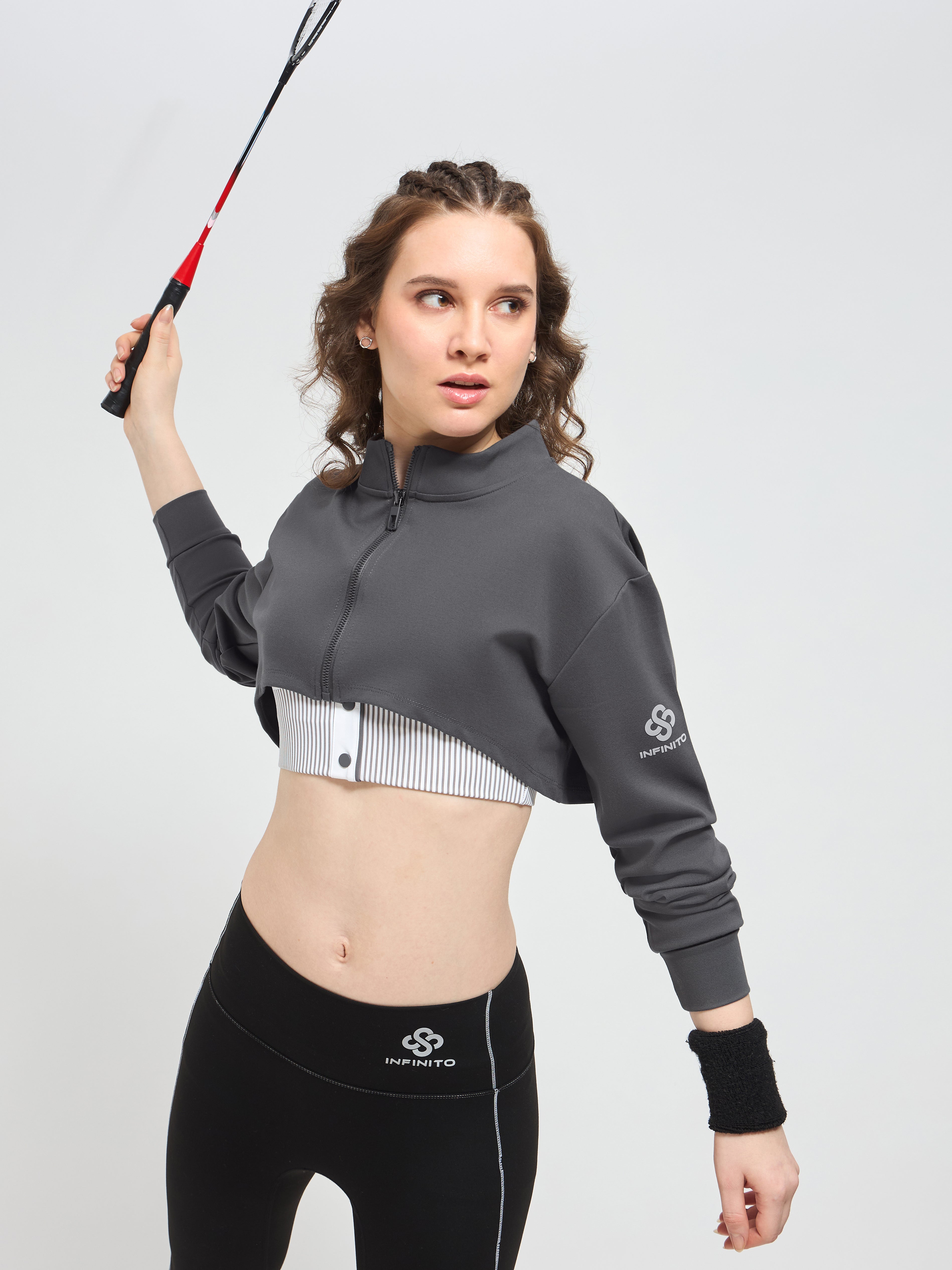SwiftForm Super Cropped Jacket – High-End Activewear for Women