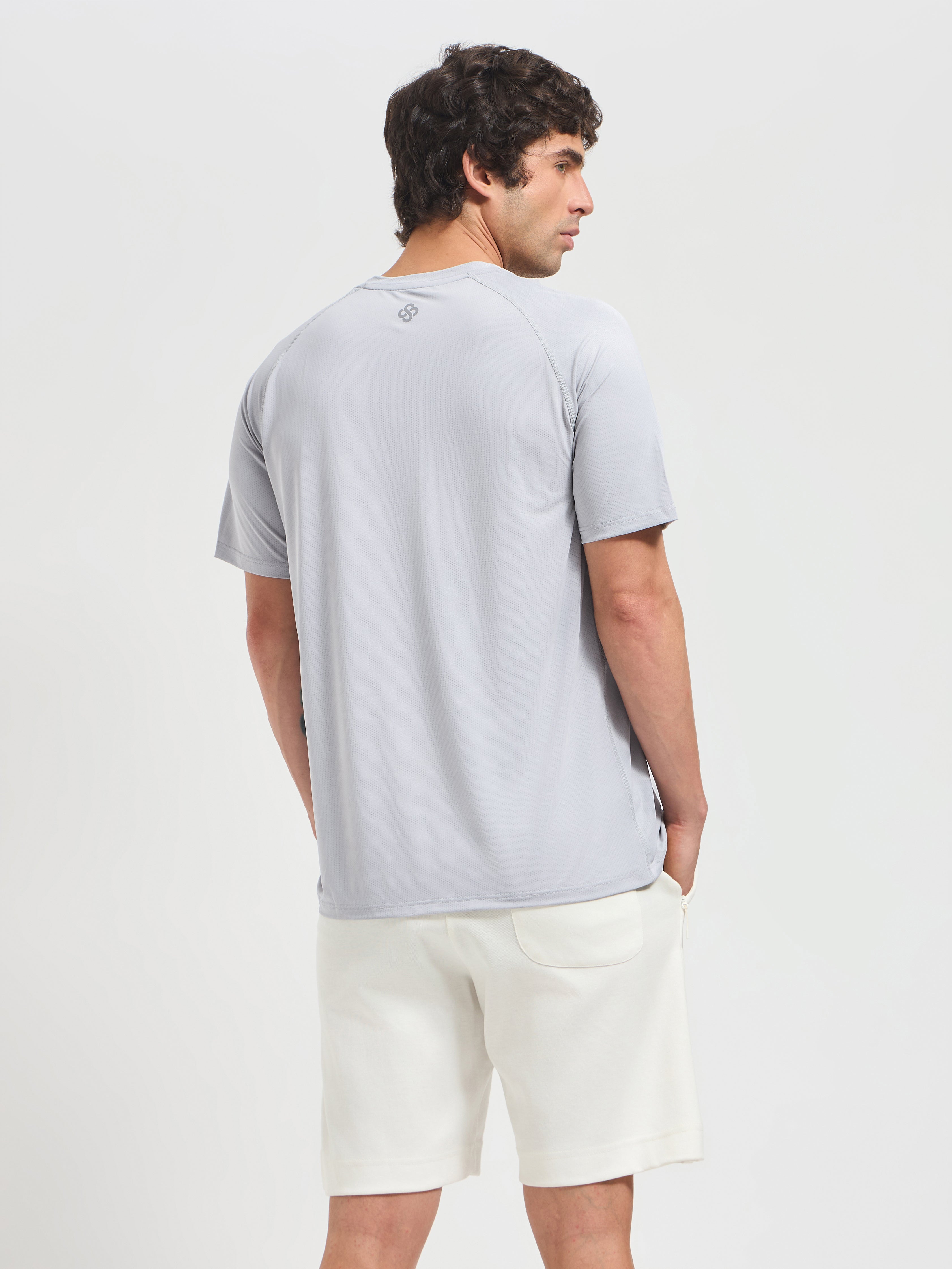 PaceMesh Premium Gym T-Shirt for Men – Breathable Luxury Workout Wear