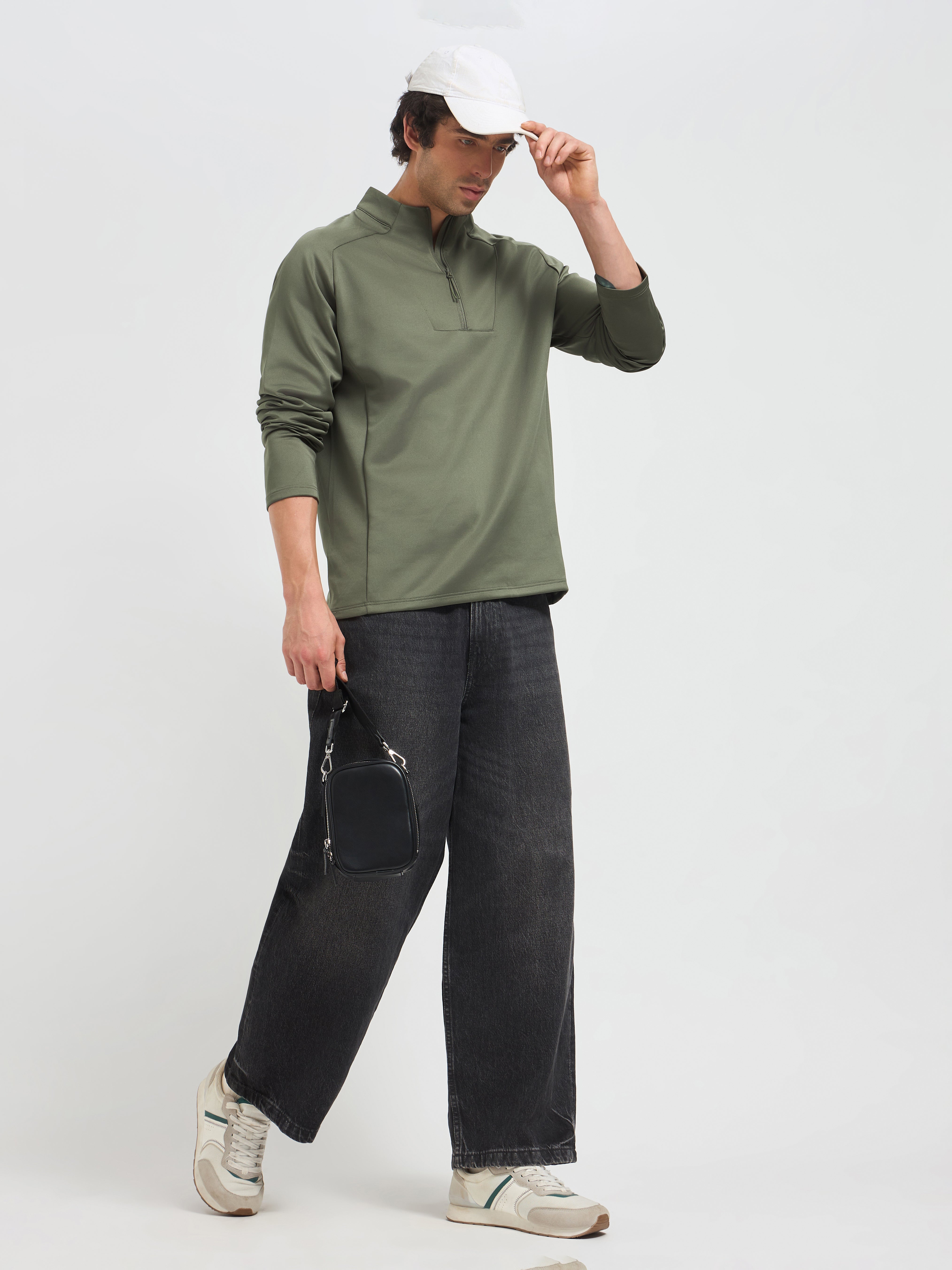 MotionPro Quarter Zip Jacket – Stylish Activewear for Men