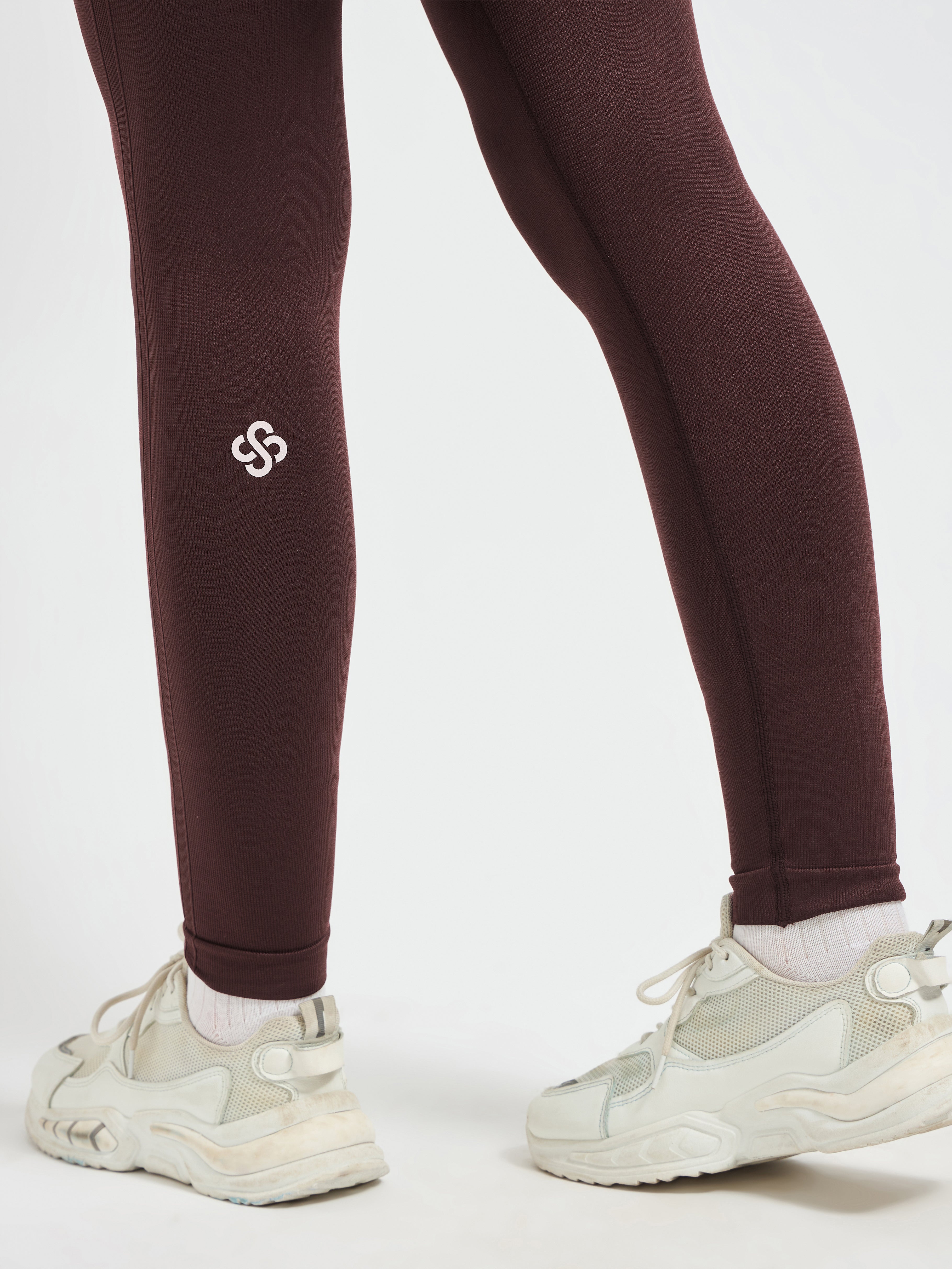 Seamless Over-Bump Maternity Leggings – Luxury Activewear for Women