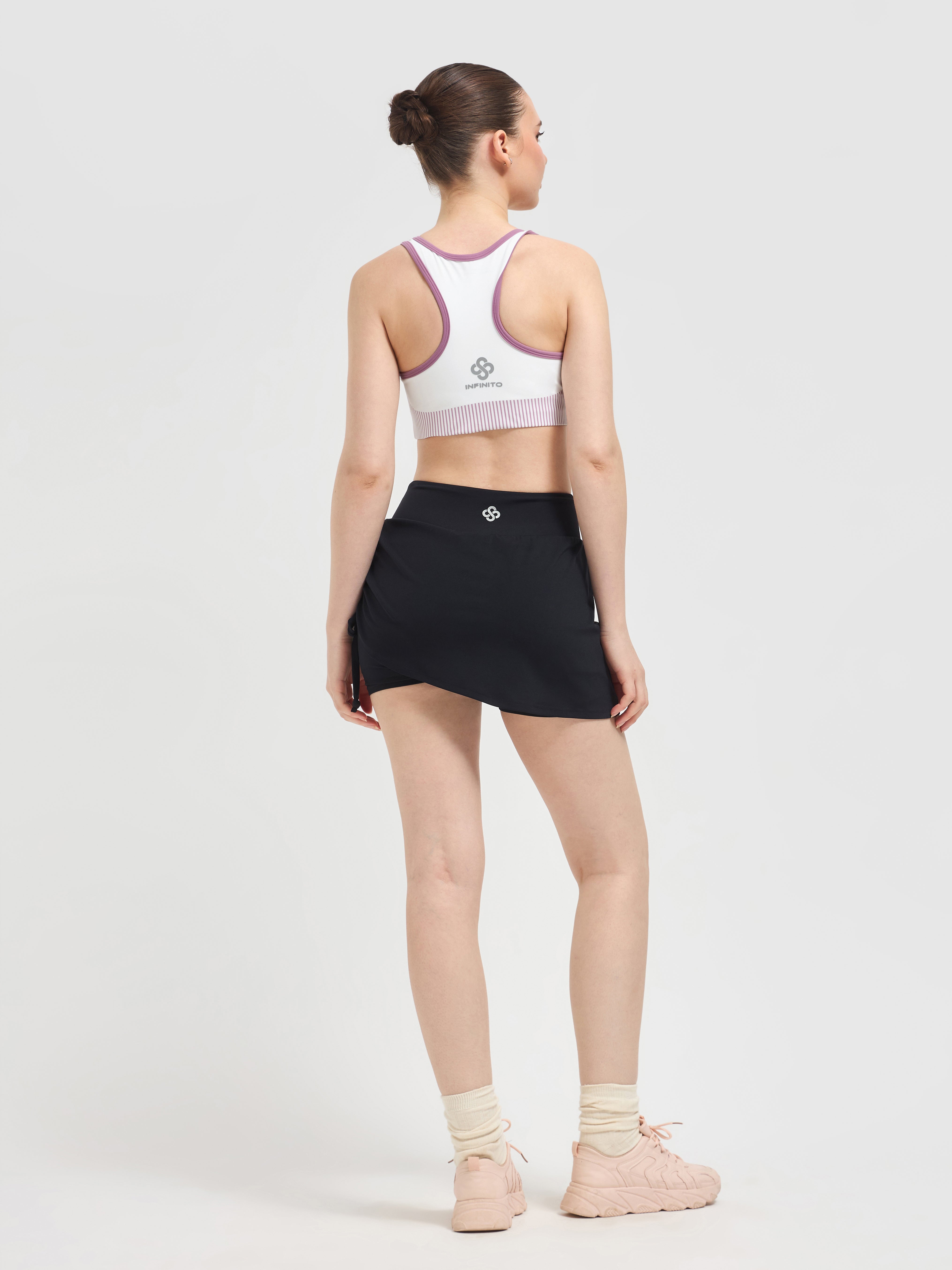 RallyAce Zip Luxury Sports Bra – Premium Women’s Gym Wear