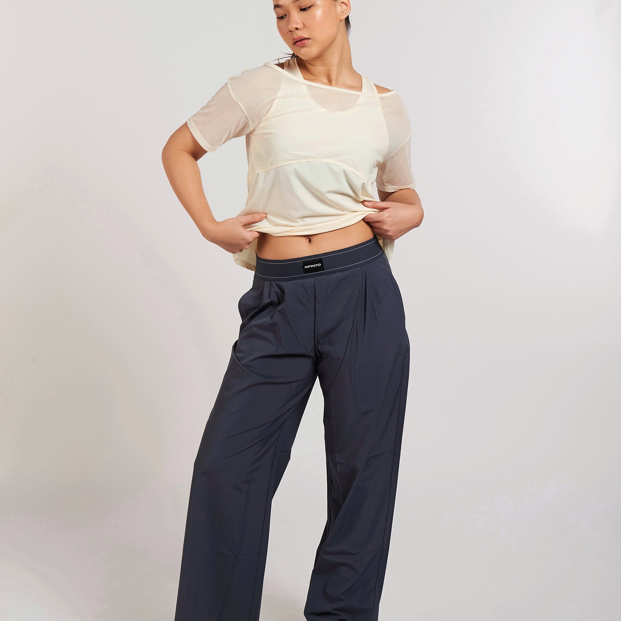 AeroLeg Straight-Leg Training Pants