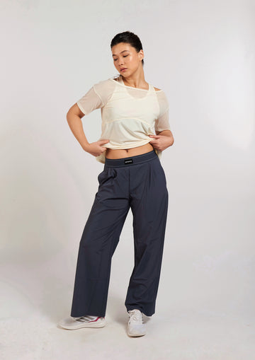 AeroLeg Straight-Leg Training Pants