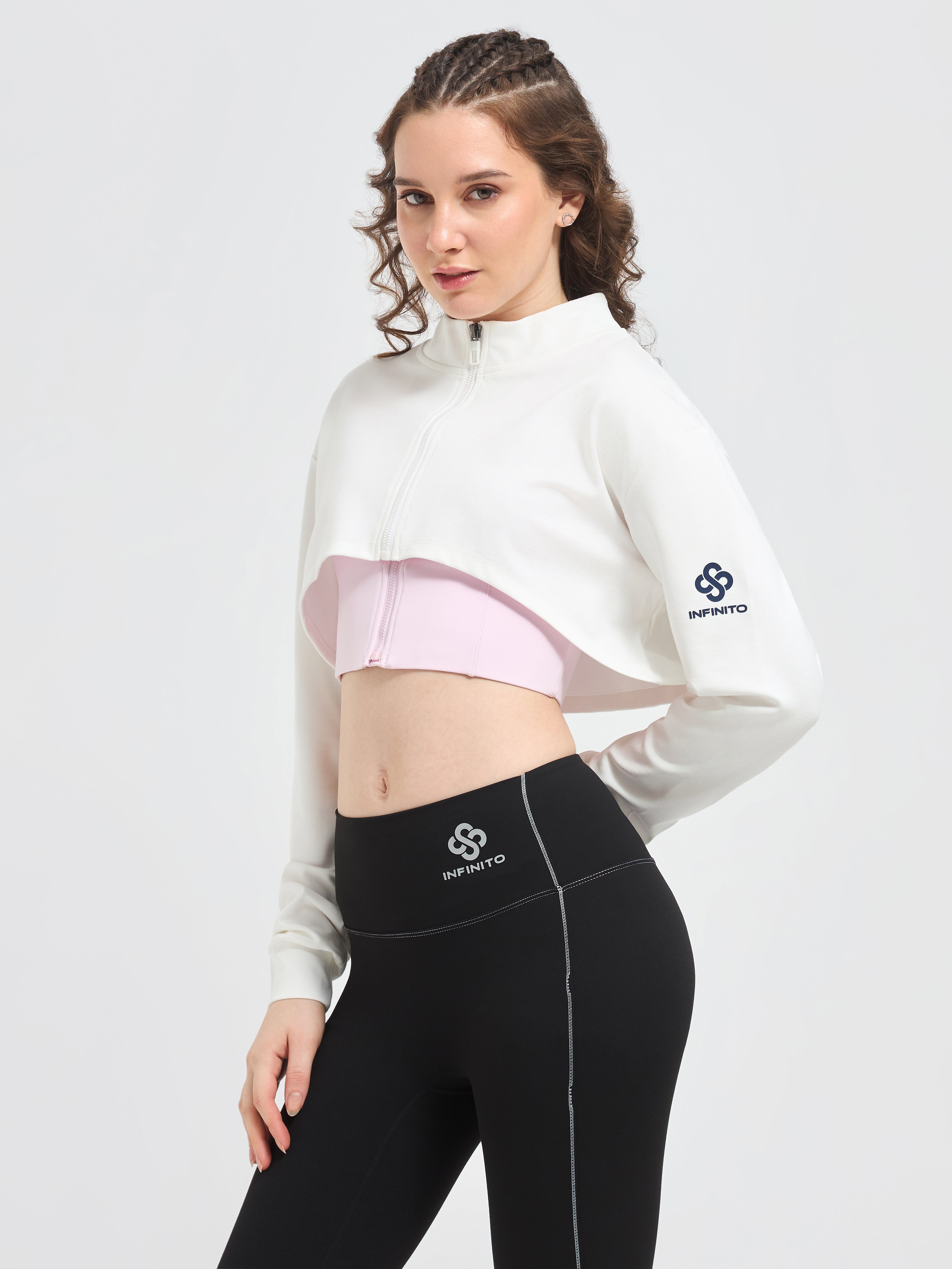 SwiftForm Super Cropped Jacket – High-End Activewear for Women