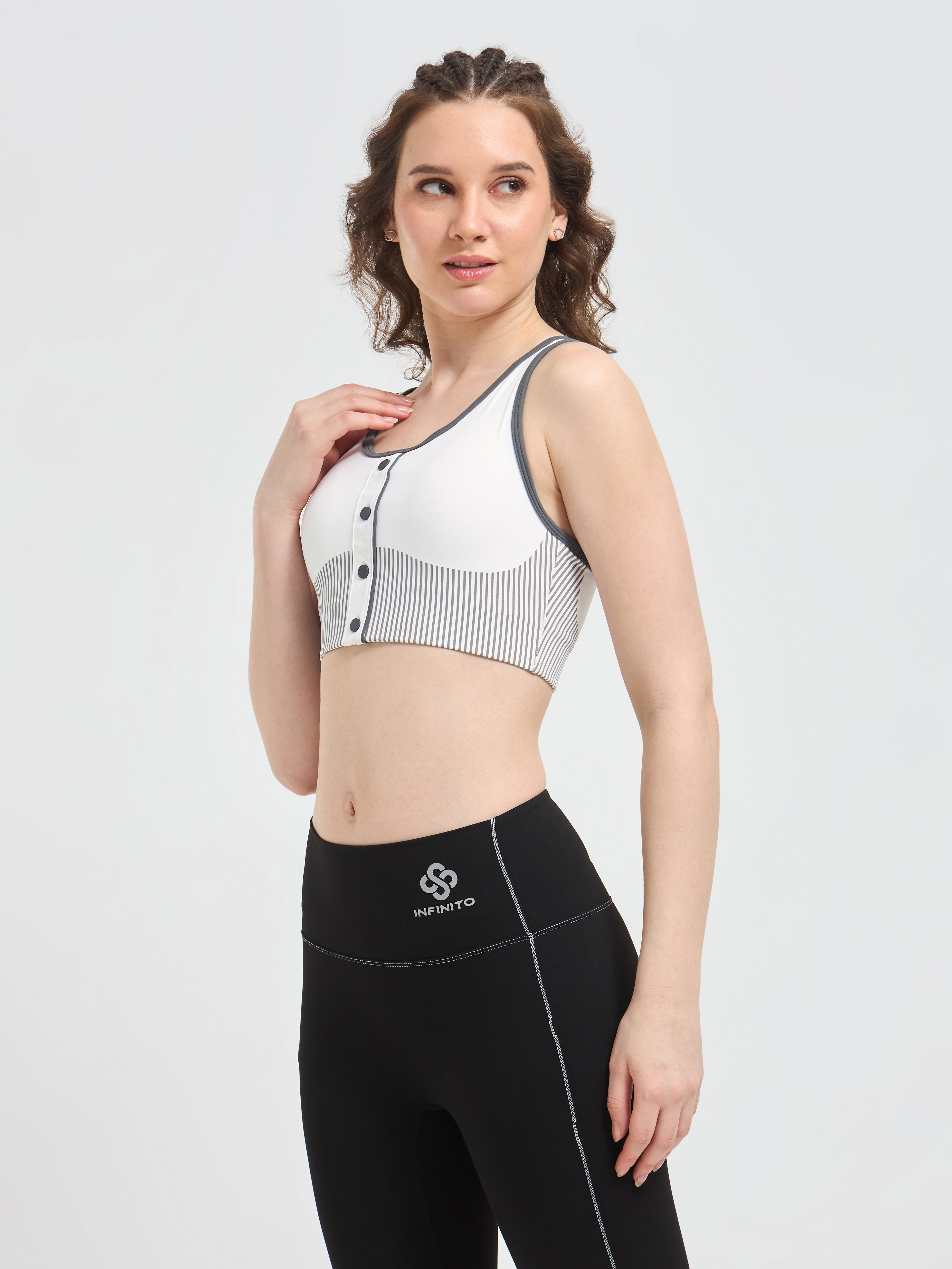 RallyAce Zip Luxury Sports Bra – Premium Women’s Gym Wear