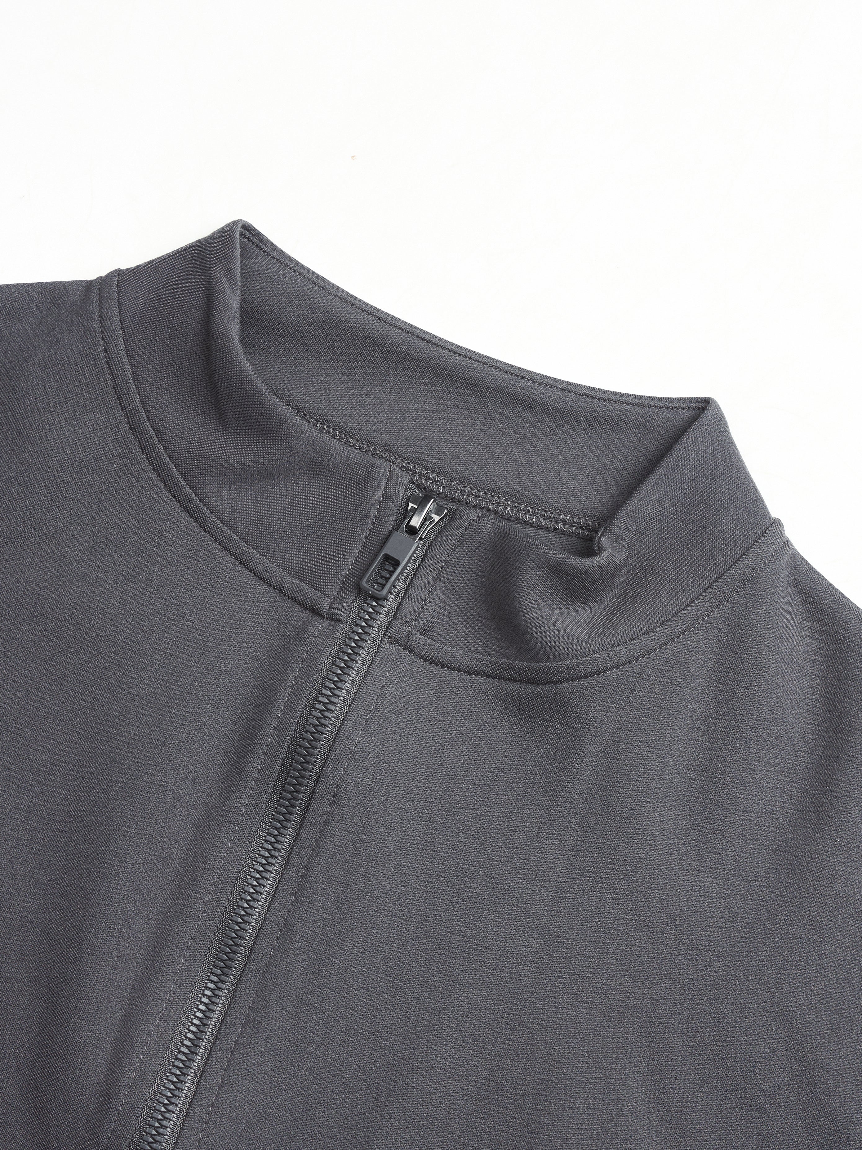 SwiftForm Super Cropped Jacket – High-End Activewear for Women