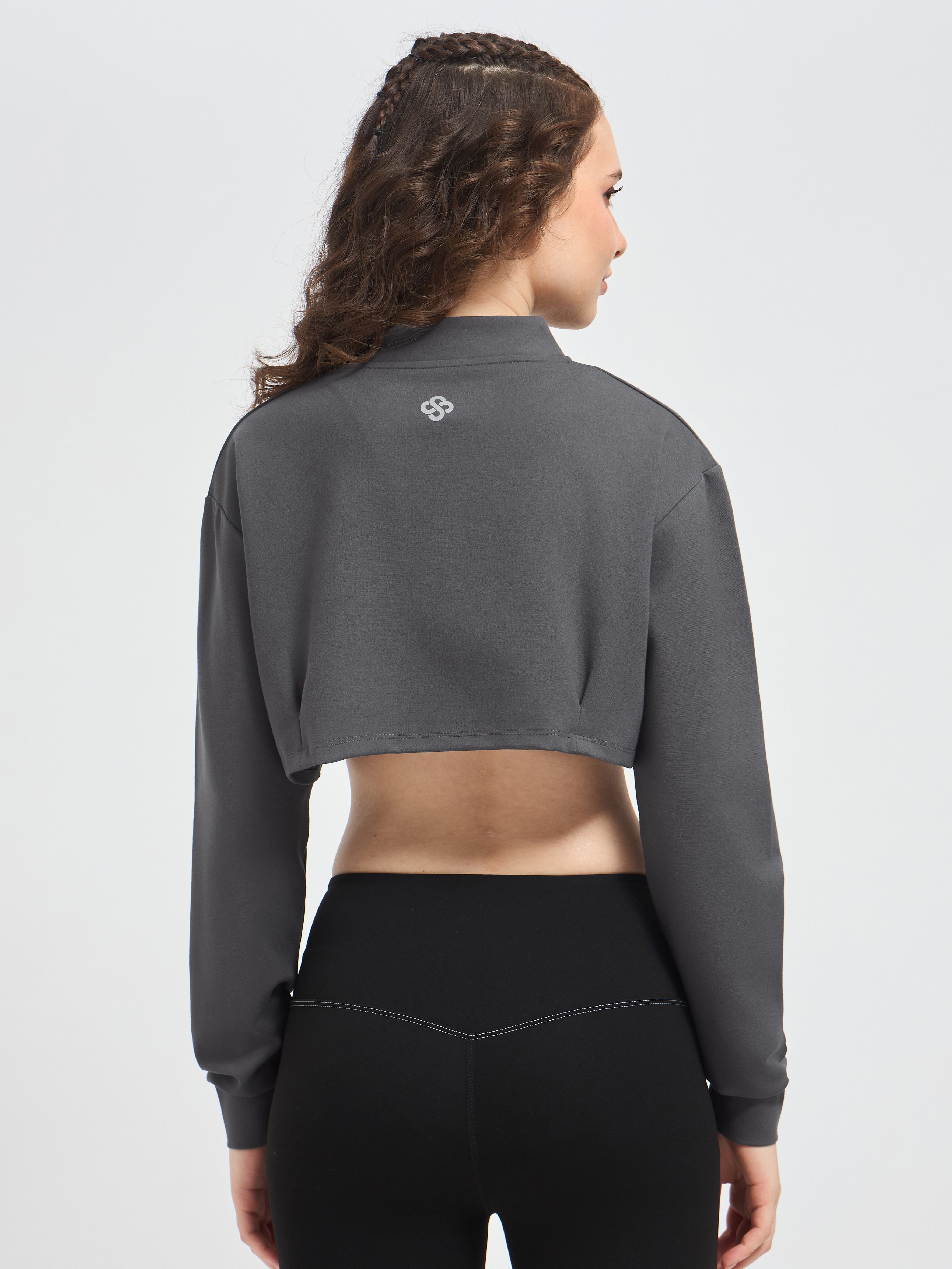 SwiftForm Super Cropped Jacket – High-End Activewear for Women