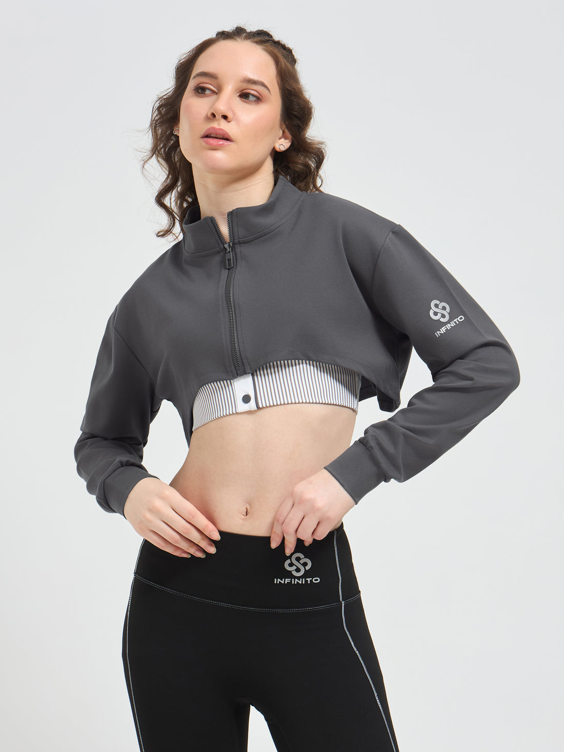 Women’s Cropped Zip-Up Jacket – Soft Stretch Activewear for Gym & Athleisure