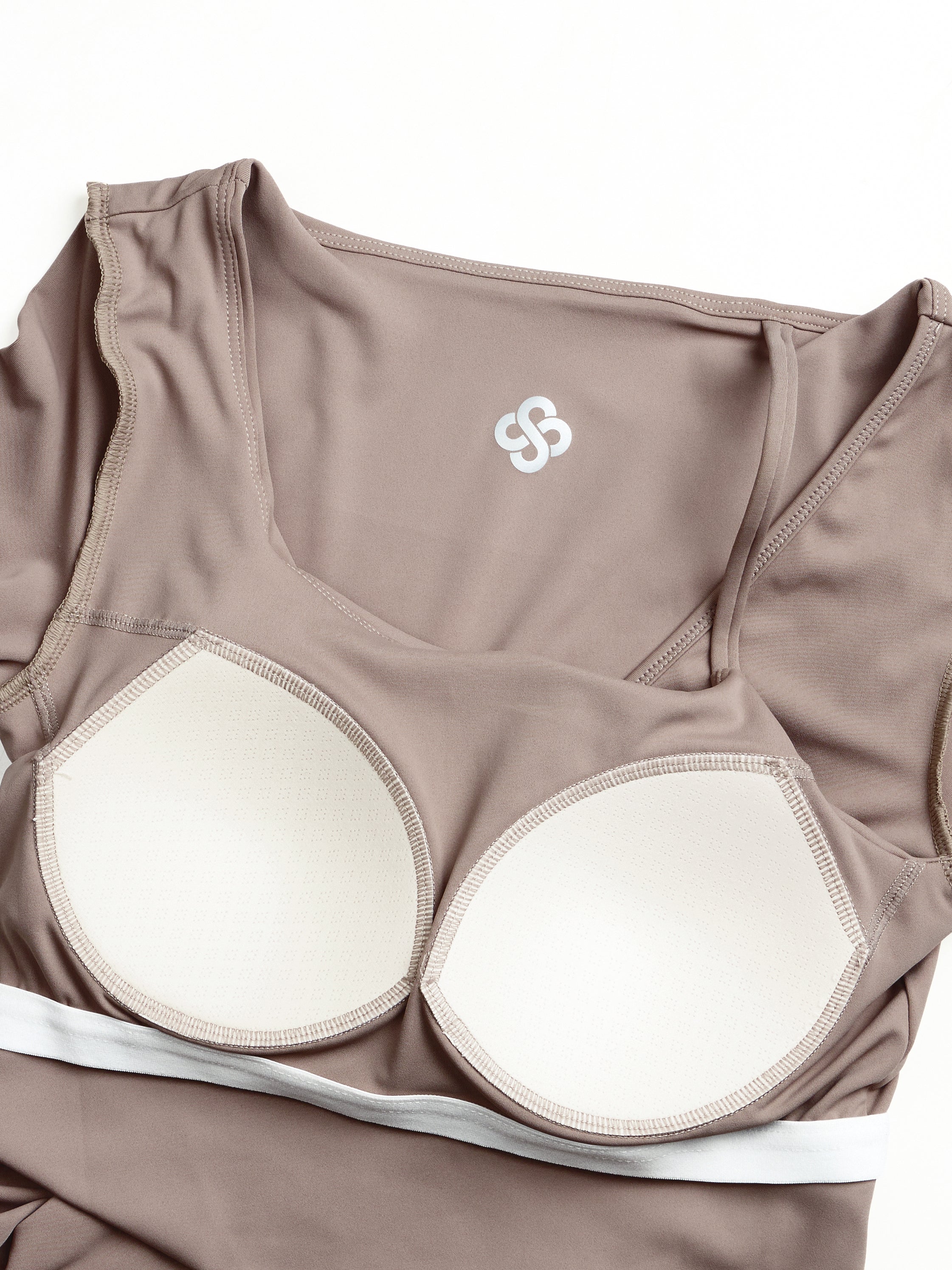 GlideWrap Crop Top – Luxury Gym Wear for Women | Infinito Luxury Activewear
