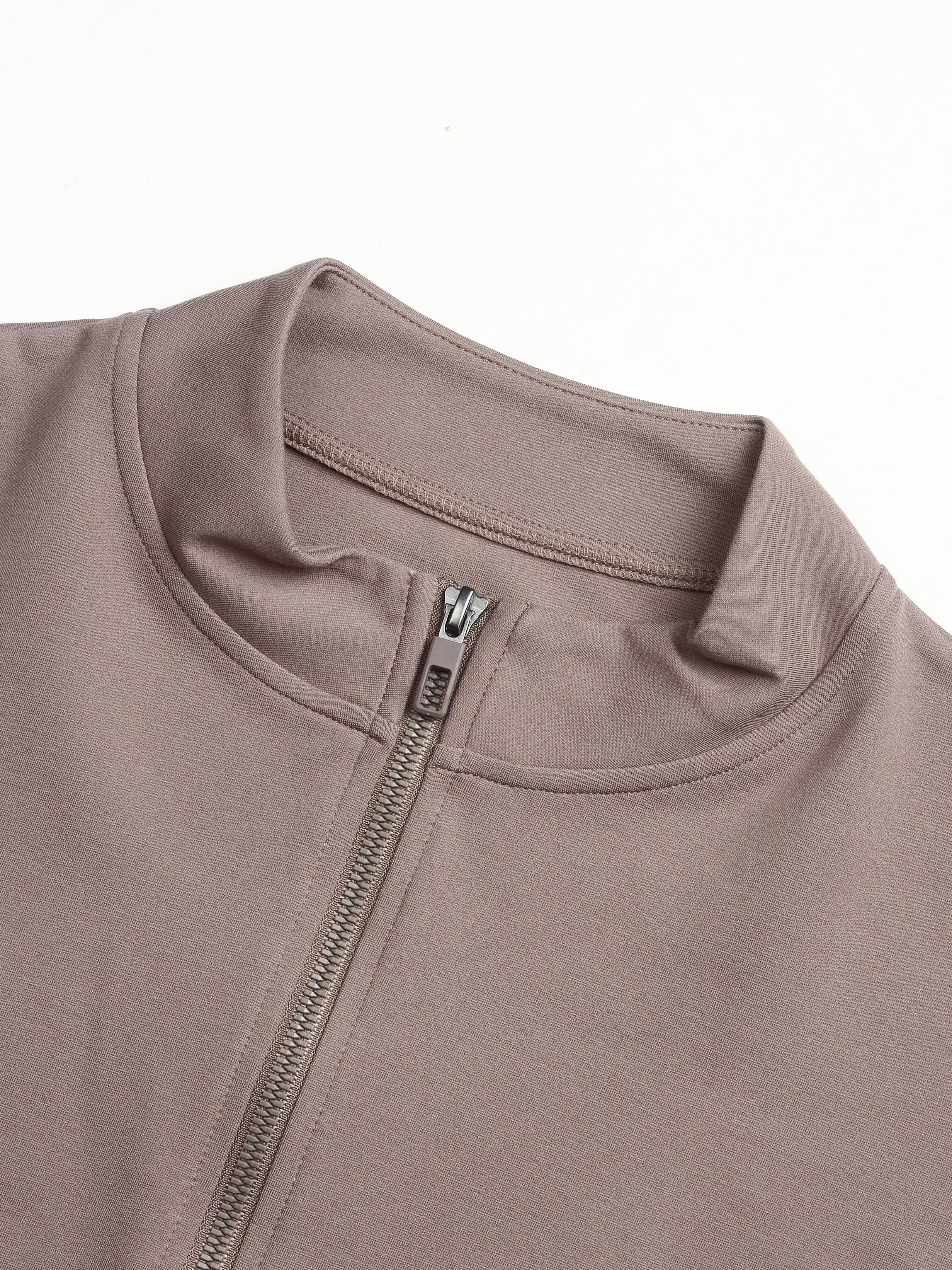 SwiftForm Super Cropped Jacket – High-End Activewear for Women