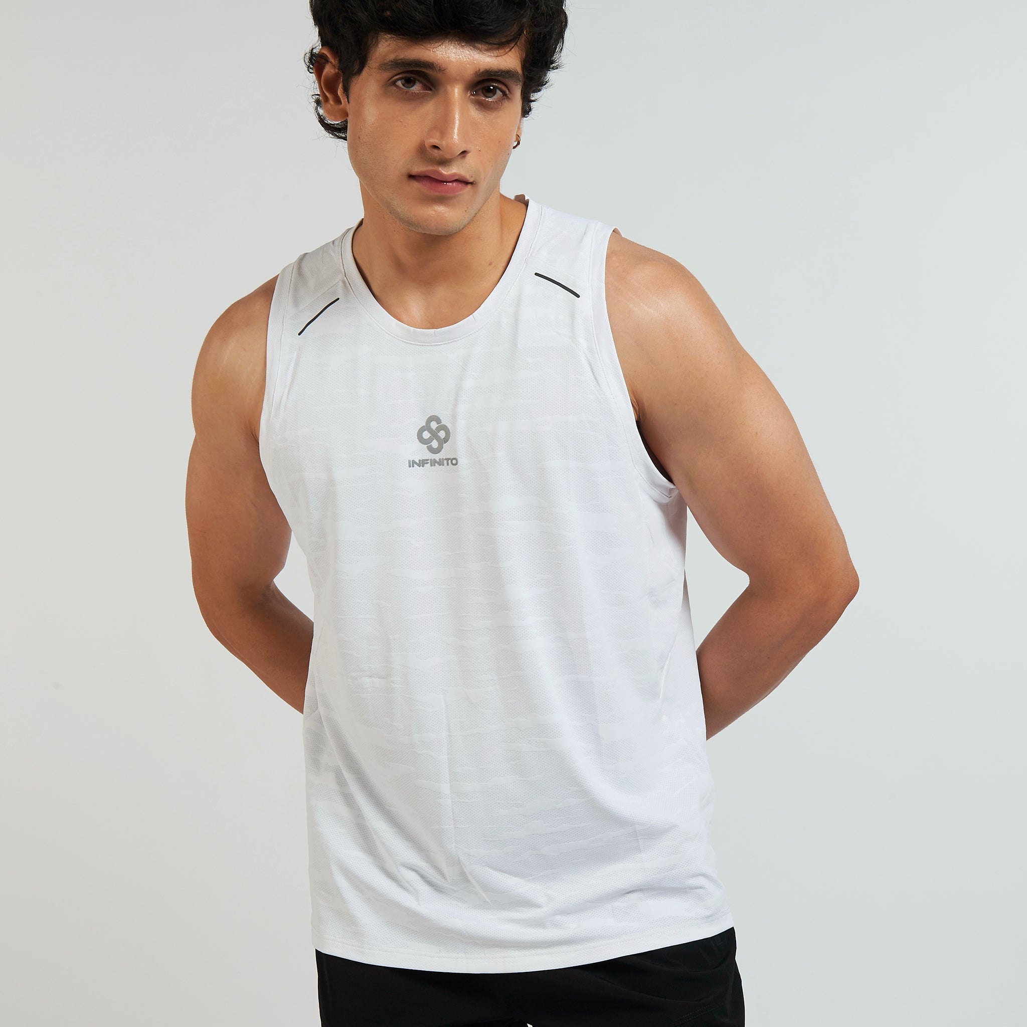 VentFit Lightweight Mesh Vest